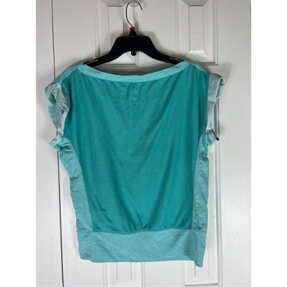 Nike Dri Fit Womens Teal Top Size XS - Picture 2 of 4